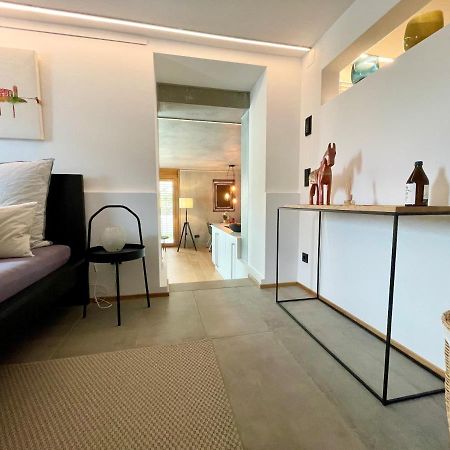 Tolle Ferienwohnung Le Gira Mit Eigenem Garten Konstanz Bagian luar foto