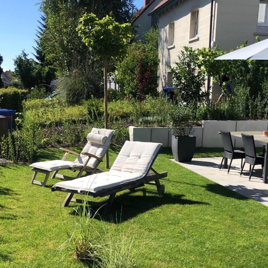 Tolle Ferienwohnung Le Gira Mit Eigenem Garten Konstanz Bagian luar foto