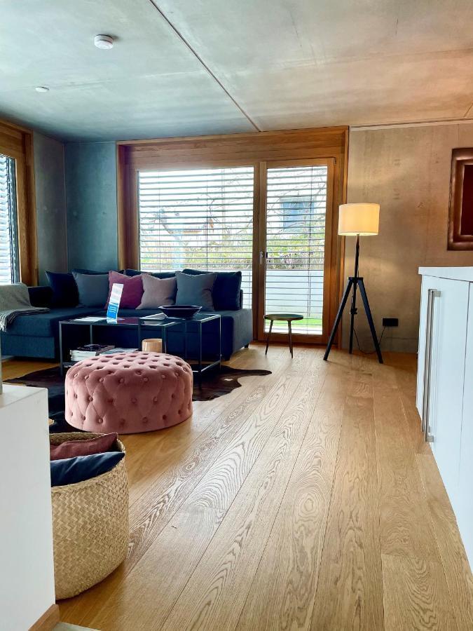 Tolle Ferienwohnung Le Gira Mit Eigenem Garten Konstanz Bagian luar foto