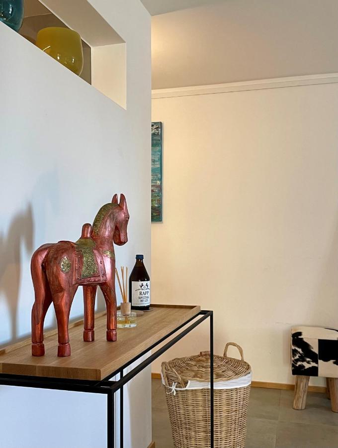 Tolle Ferienwohnung Le Gira Mit Eigenem Garten Konstanz Bagian luar foto