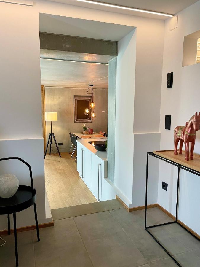 Tolle Ferienwohnung Le Gira Mit Eigenem Garten Konstanz Bagian luar foto